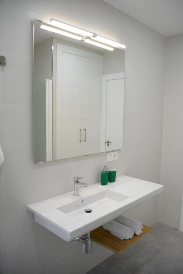 Luminoso Y Moderno Apartamento En El Centro グラナダ エクステリア 写真