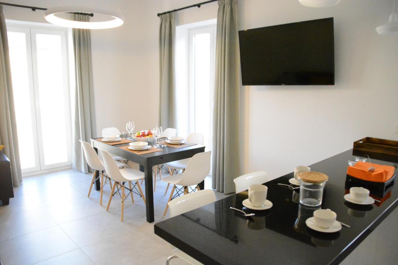 Luminoso Y Moderno Apartamento En El Centro グラナダ エクステリア 写真